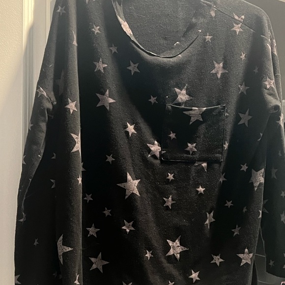 entro Other - Black pj top